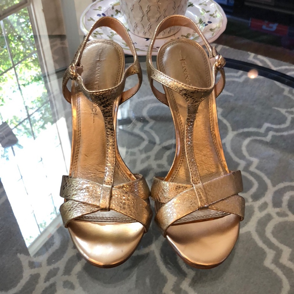 Banana Republic heels